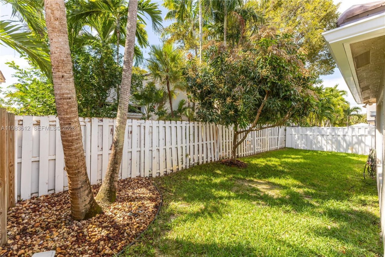 17422 SW 33rd St , Miramar, FL 33029 Photo