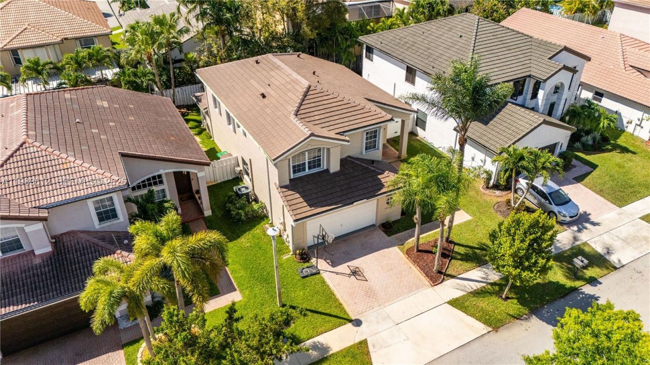 17422 SW 33rd St , Miramar, FL 33029 Photo