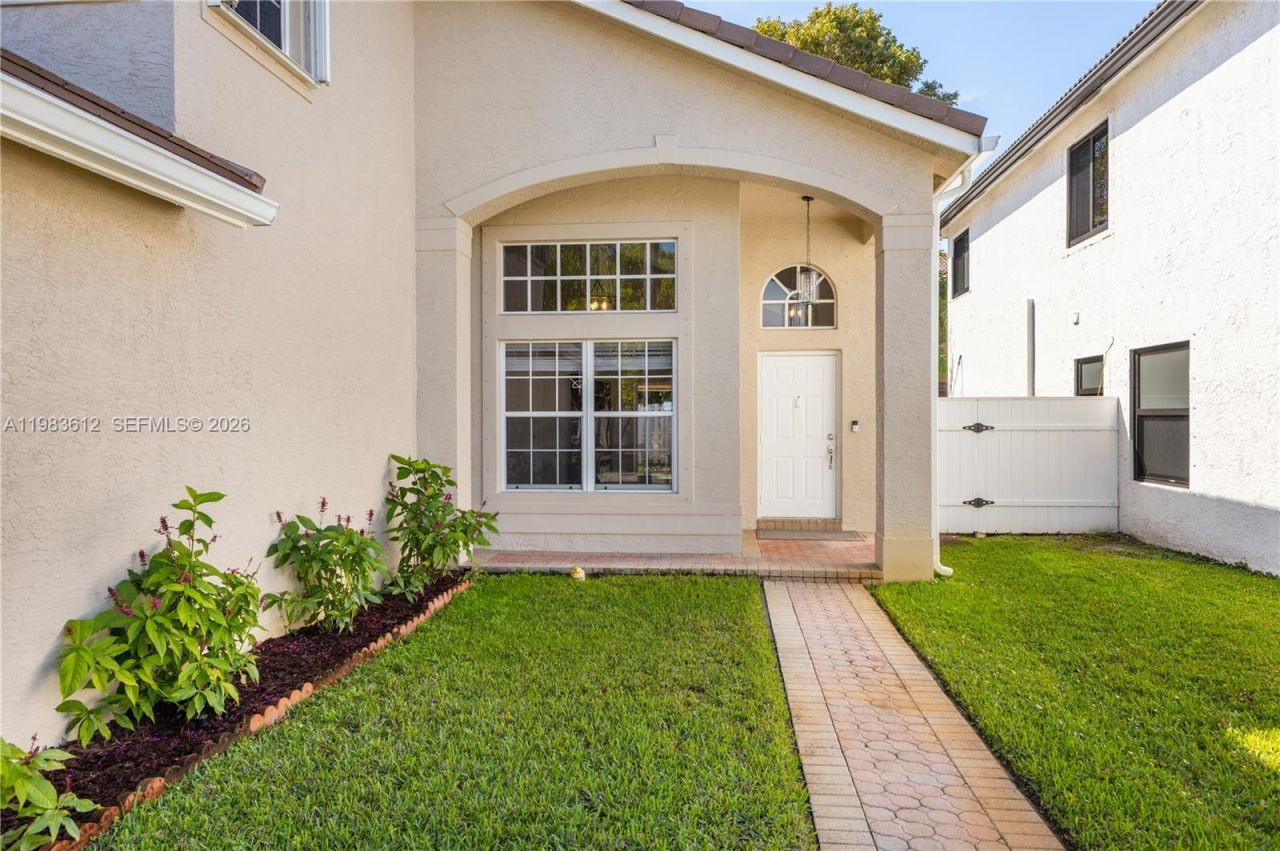 17422 SW 33rd St , Miramar, FL 33029 Photo