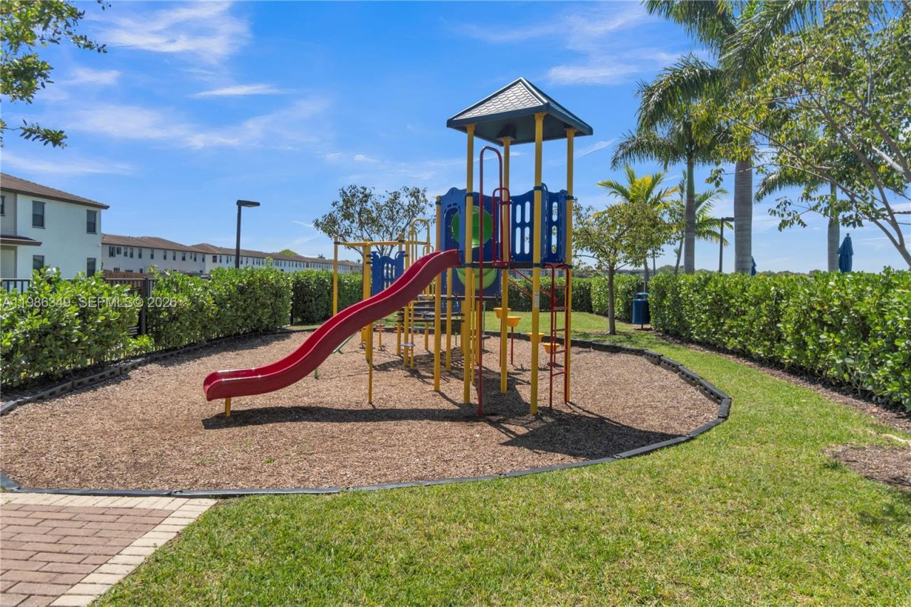 21068 NE 8th Ave, Miami, FL 33179 Photo