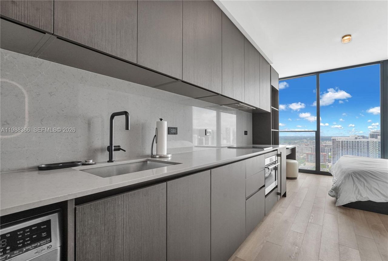 20 NE 11th St, Unit 3603A, Miami, FL 33132 Photo