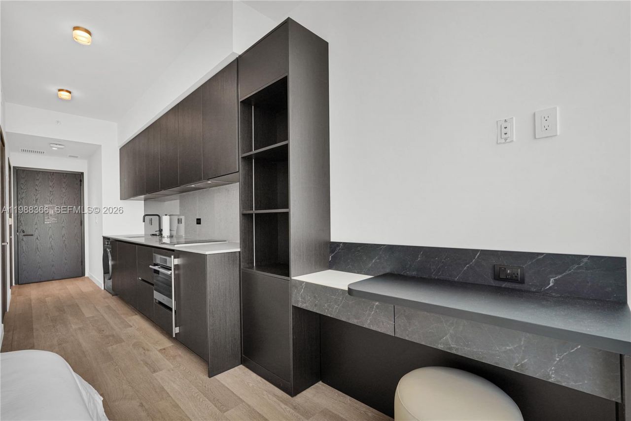 20 NE 11th St, Unit 3603A, Miami, FL 33132 Photo