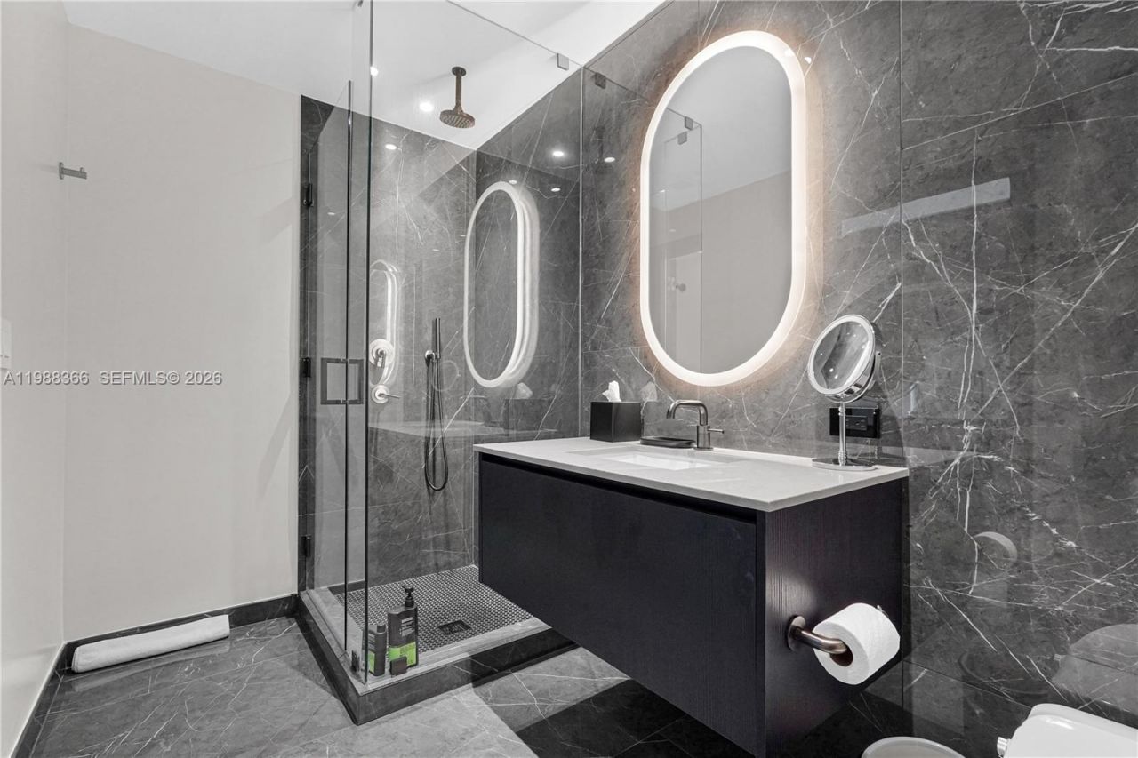 20 NE 11th St, Unit 3603A, Miami, FL 33132 Photo
