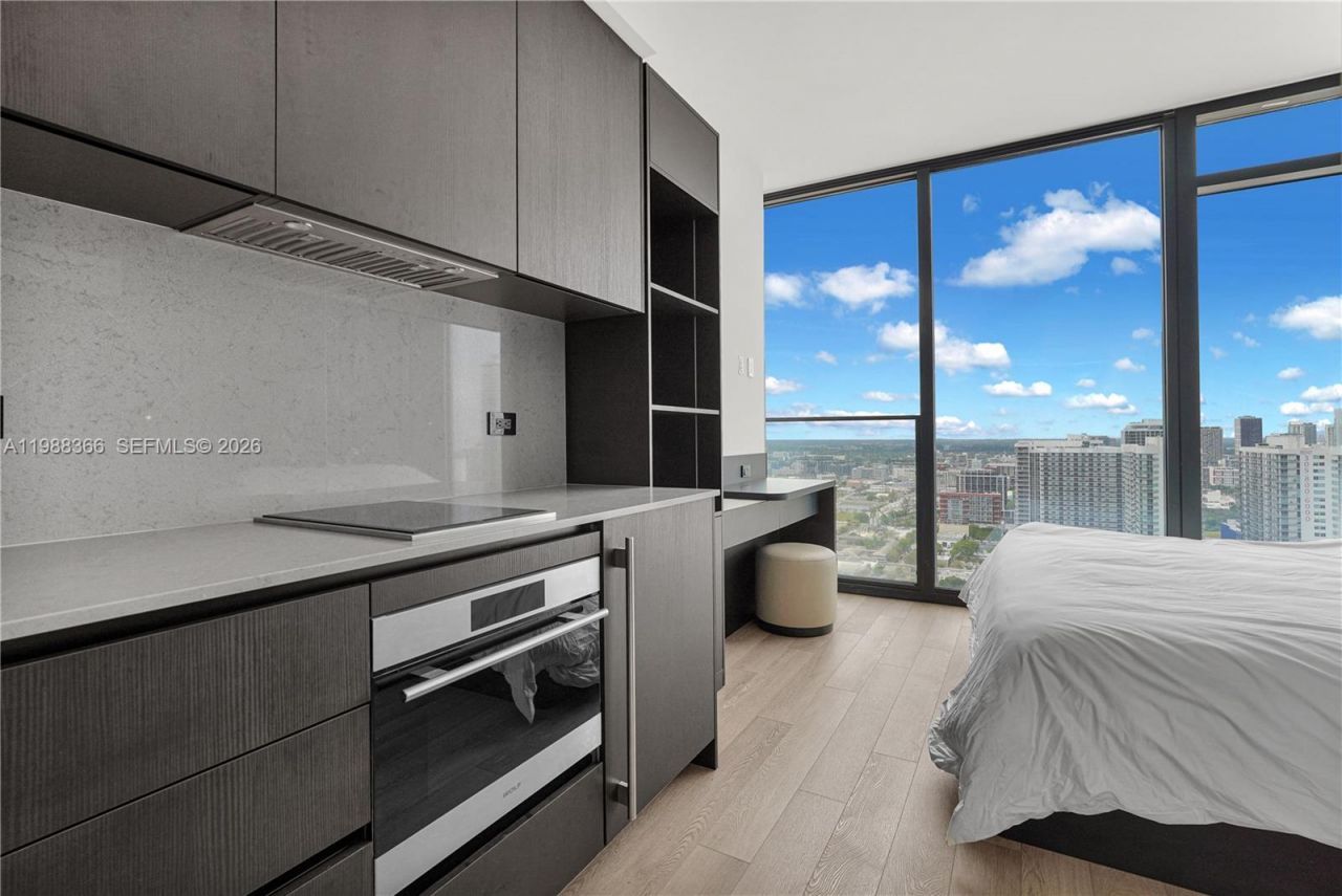 20 NE 11th St, Unit 3603A, Miami, FL 33132 Photo