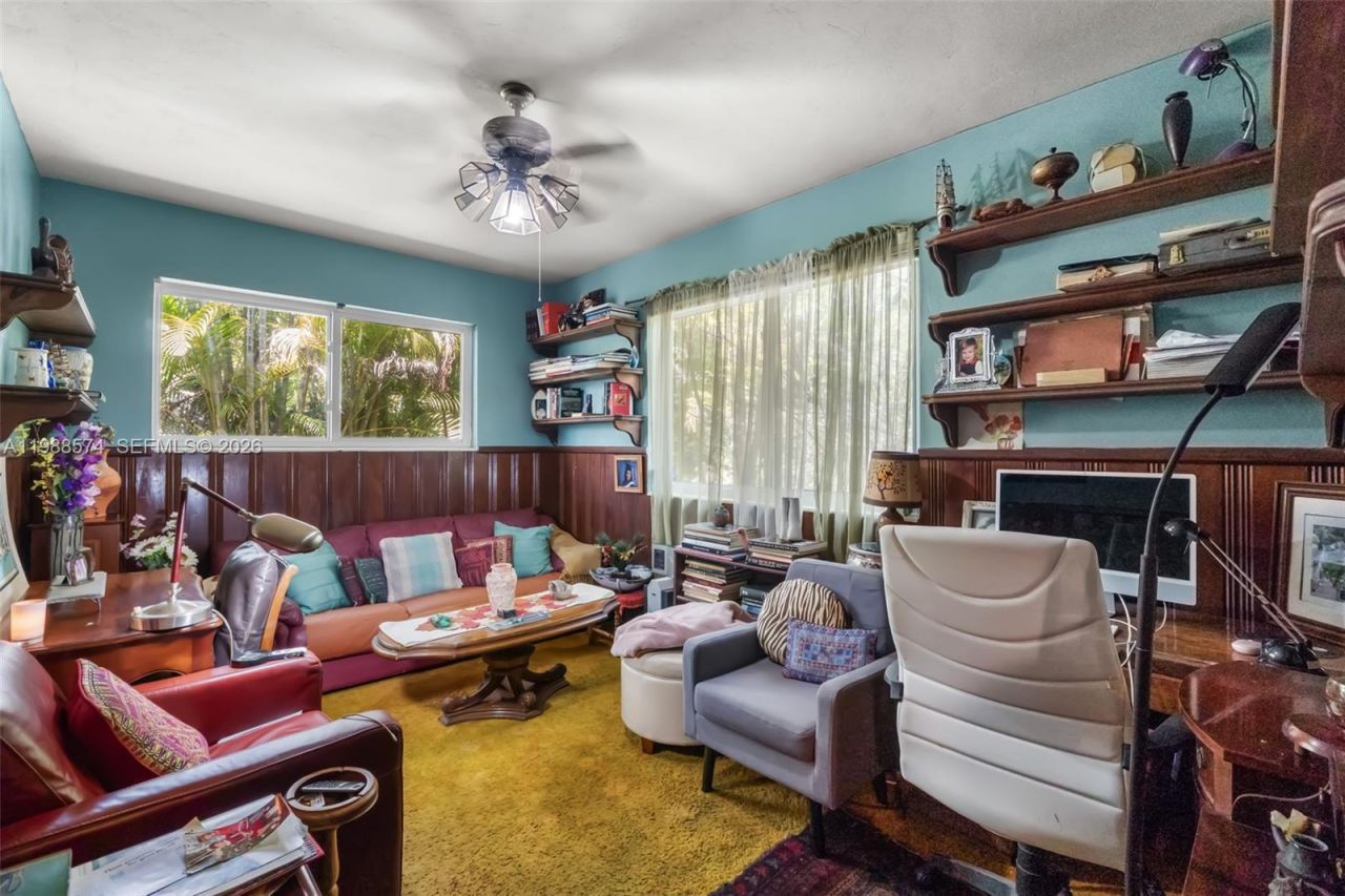 6005 SW 64th Pl , South Miami, FL 33143 Photo