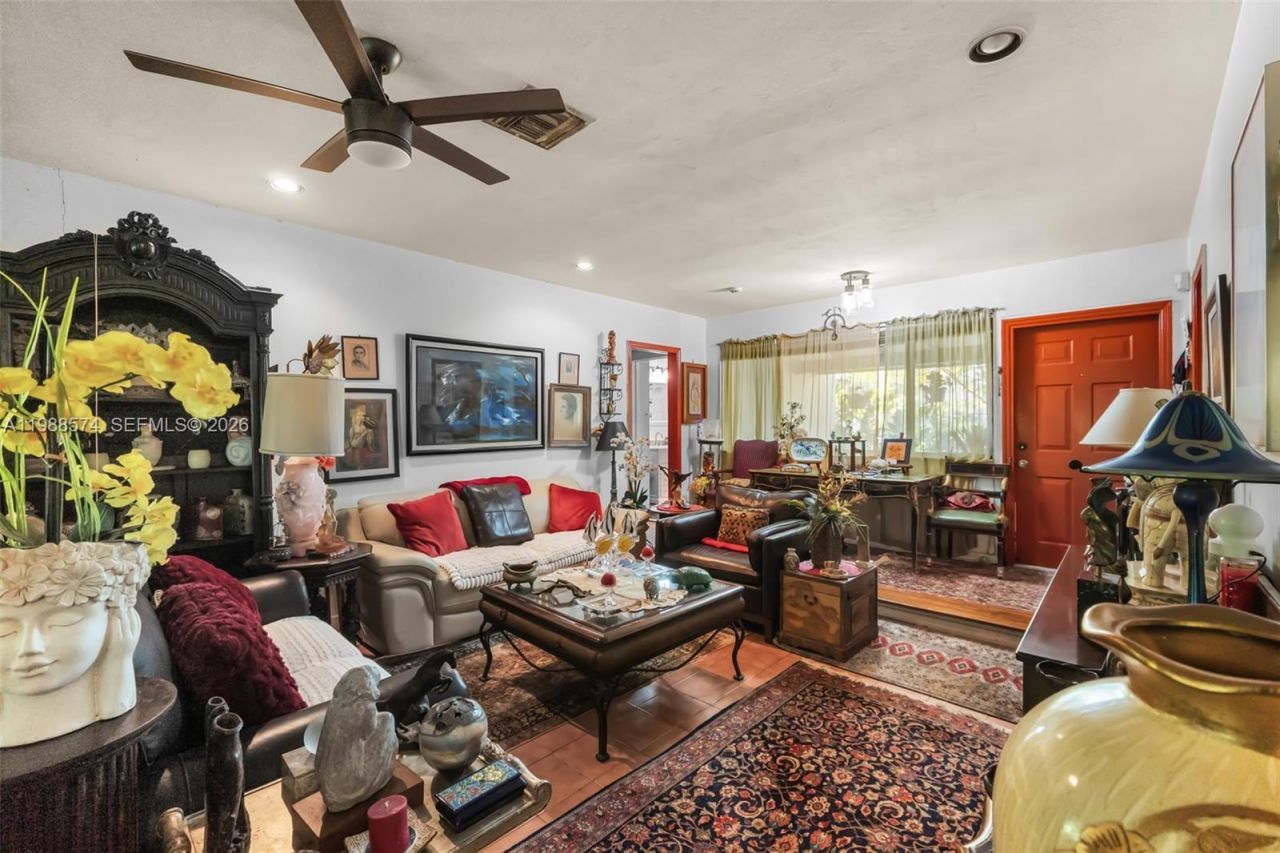 6005 SW 64th Pl , South Miami, FL 33143 Photo