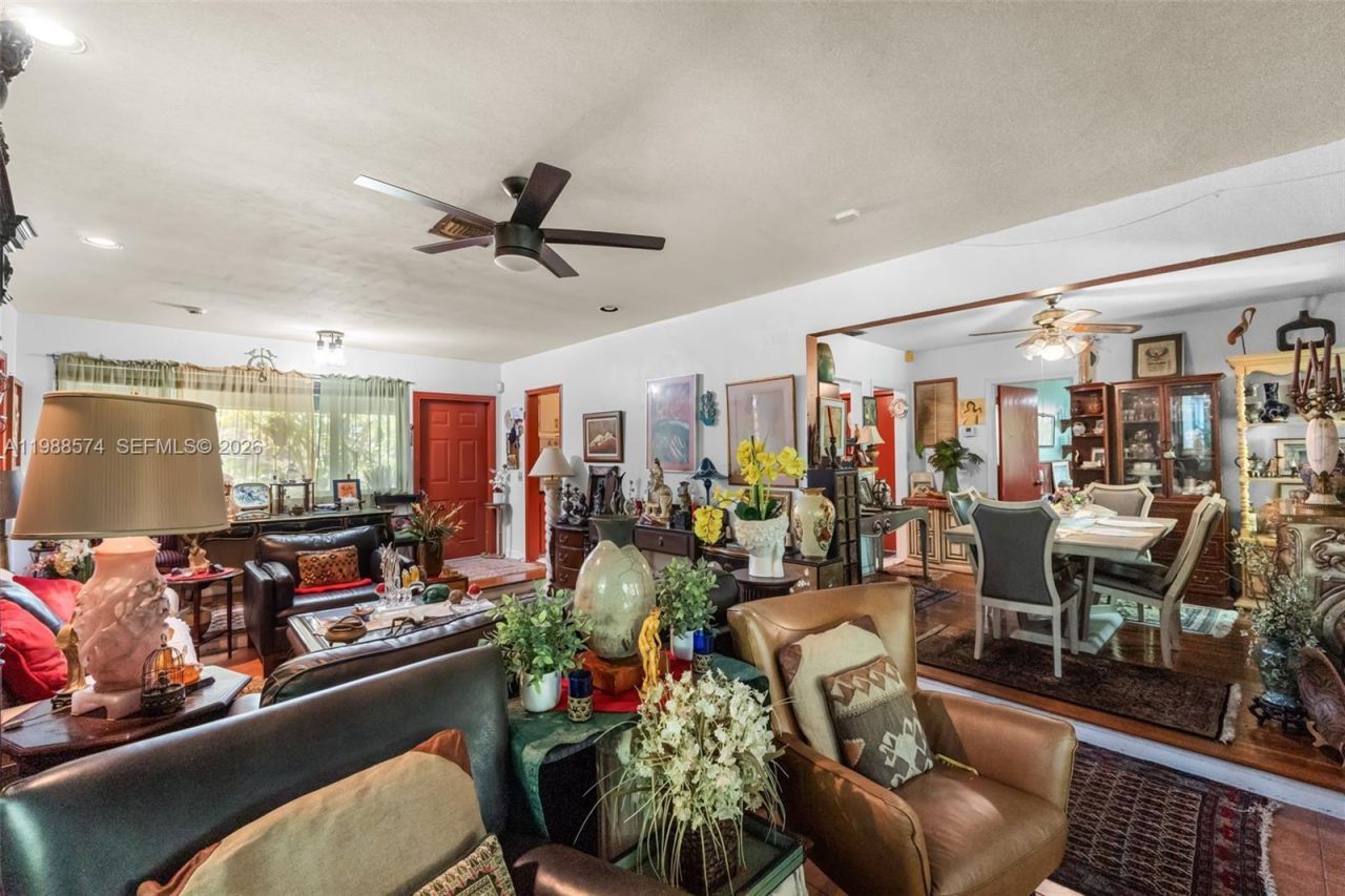 6005 SW 64th Pl , South Miami, FL 33143 Photo