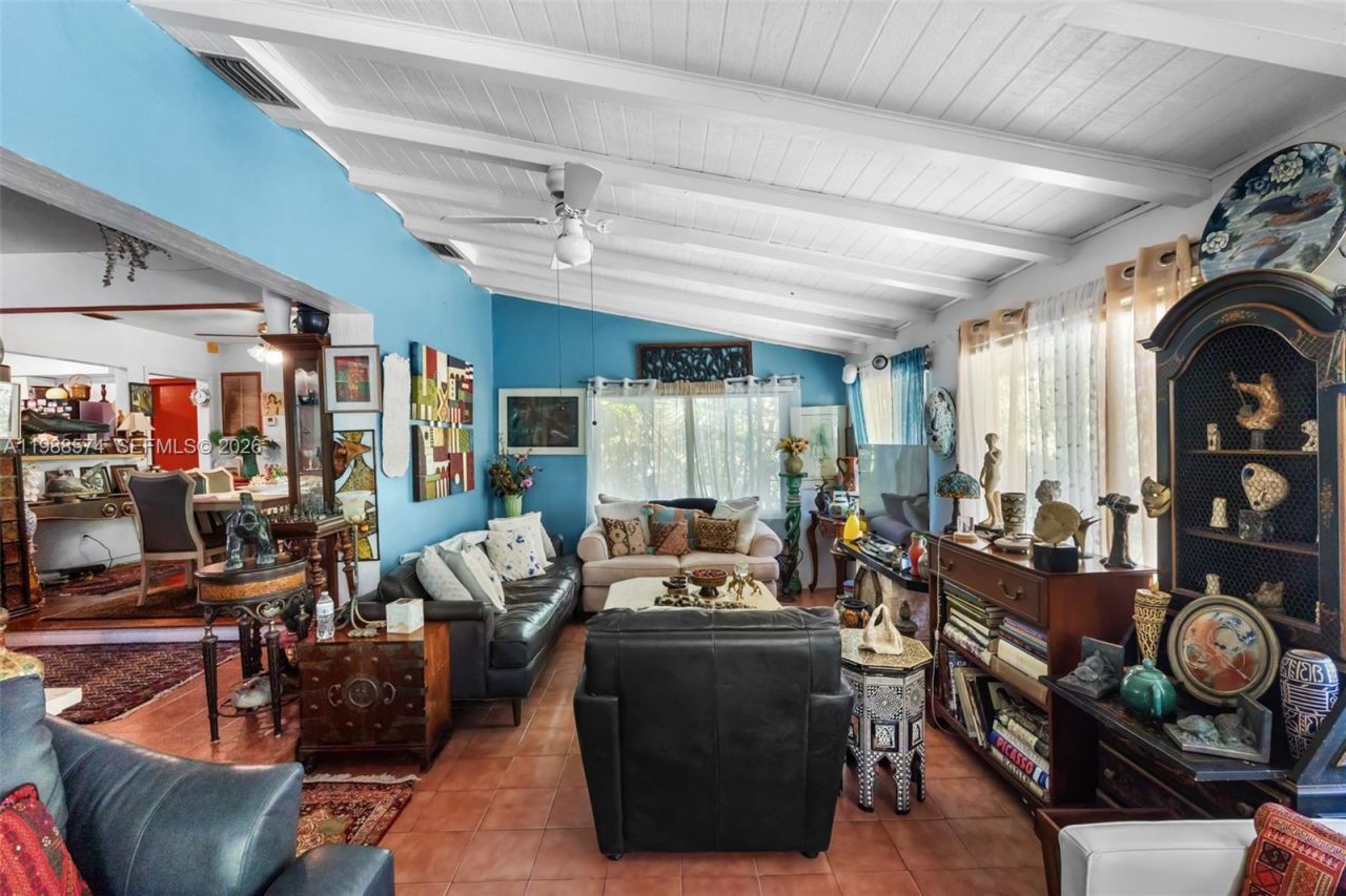 6005 SW 64th Pl , South Miami, FL 33143 Photo