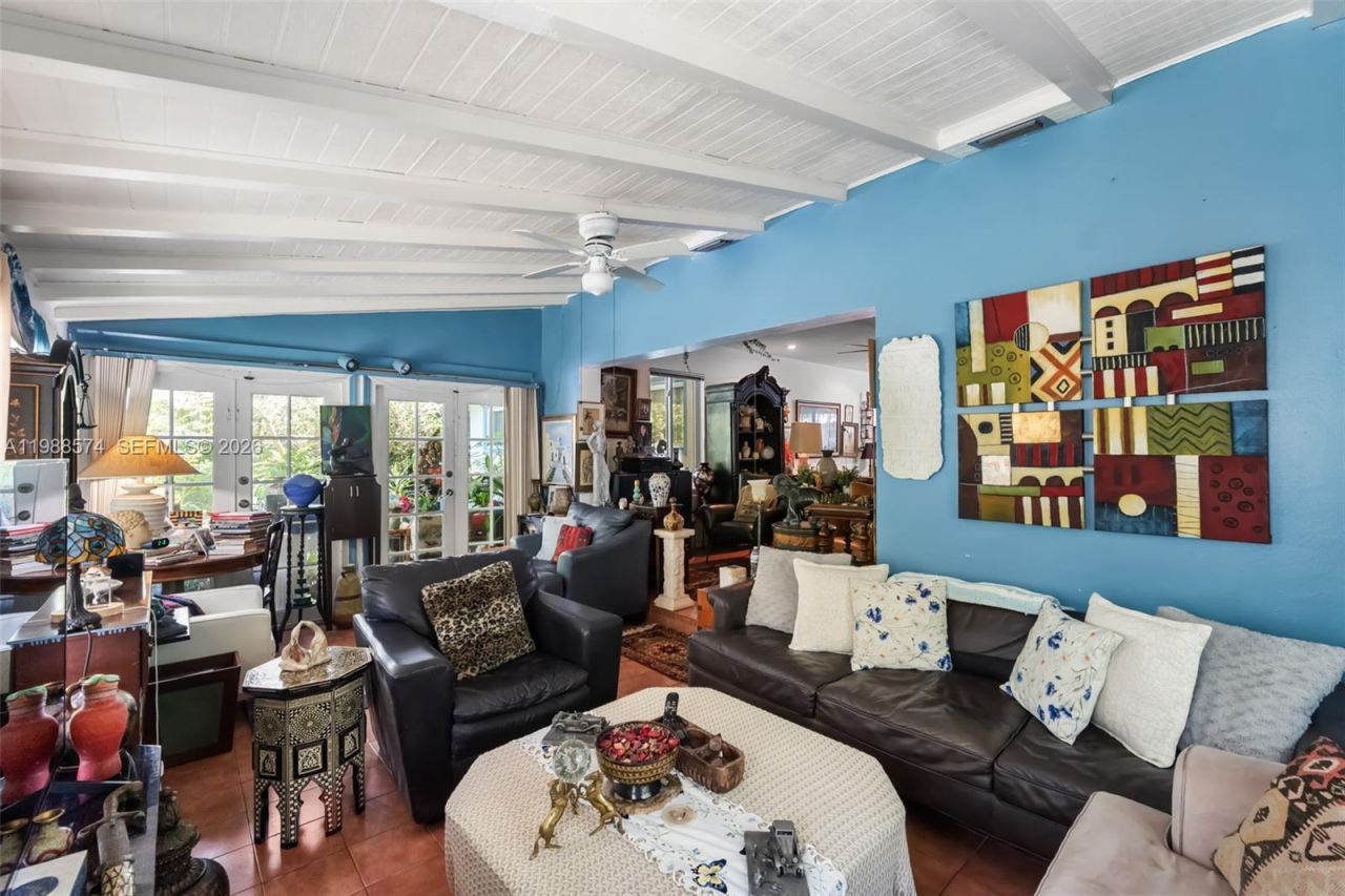 6005 SW 64th Pl , South Miami, FL 33143 Photo