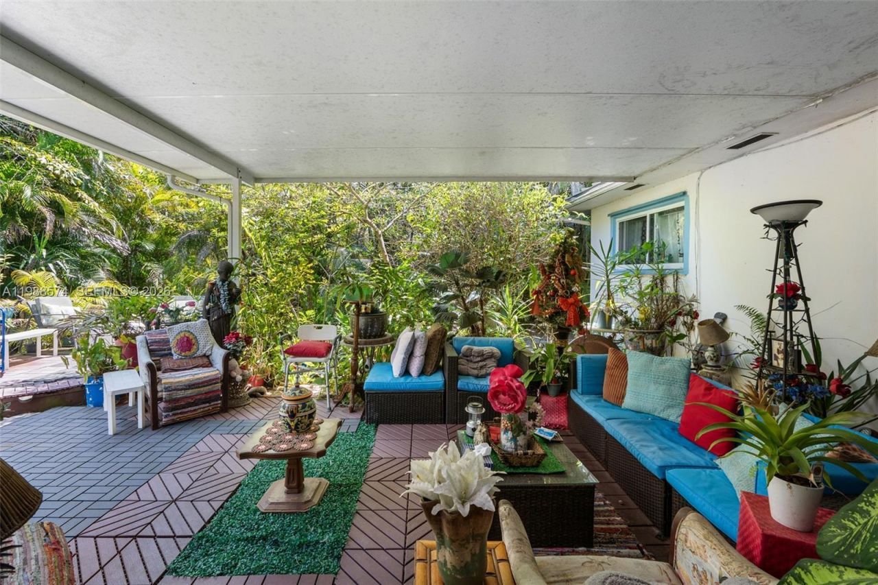 6005 SW 64th Pl , South Miami, FL 33143 Photo