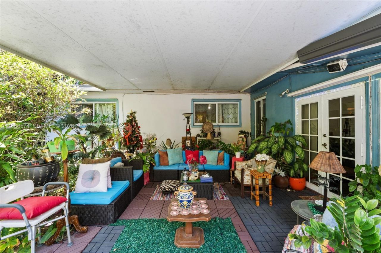 6005 SW 64th Pl , South Miami, FL 33143 Photo