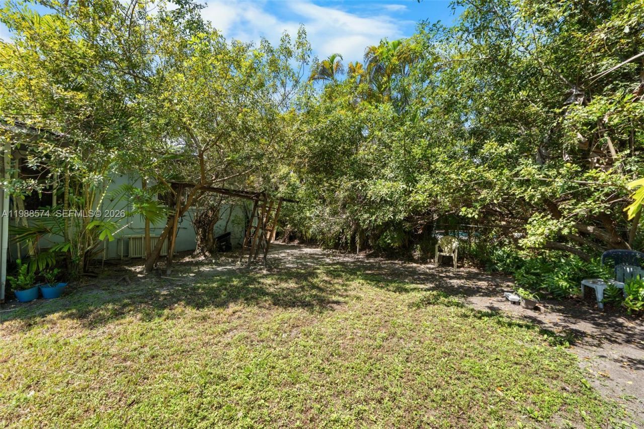 6005 SW 64th Pl , South Miami, FL 33143 Photo