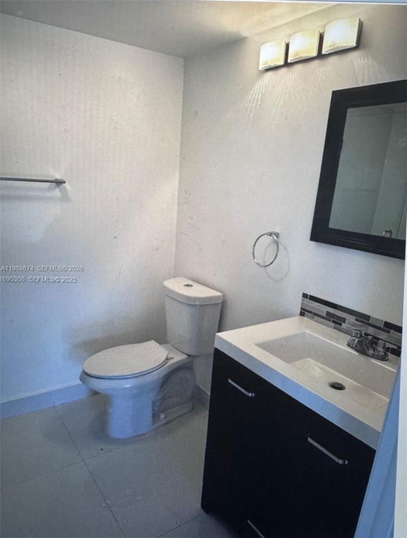 4000 Towerside Ter , Unit 609, Miami, FL 33138 Photo