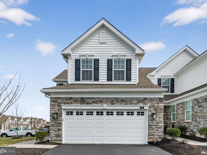 727 Friendship Hill Drive, Collegeville, PA 19426 Main Photo