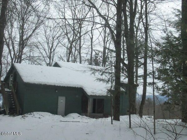 15 Braley Lane, Bolton Landing, NY 12814