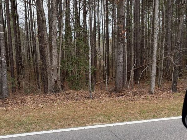 Mcpherson Road, Sanford, NC 27330