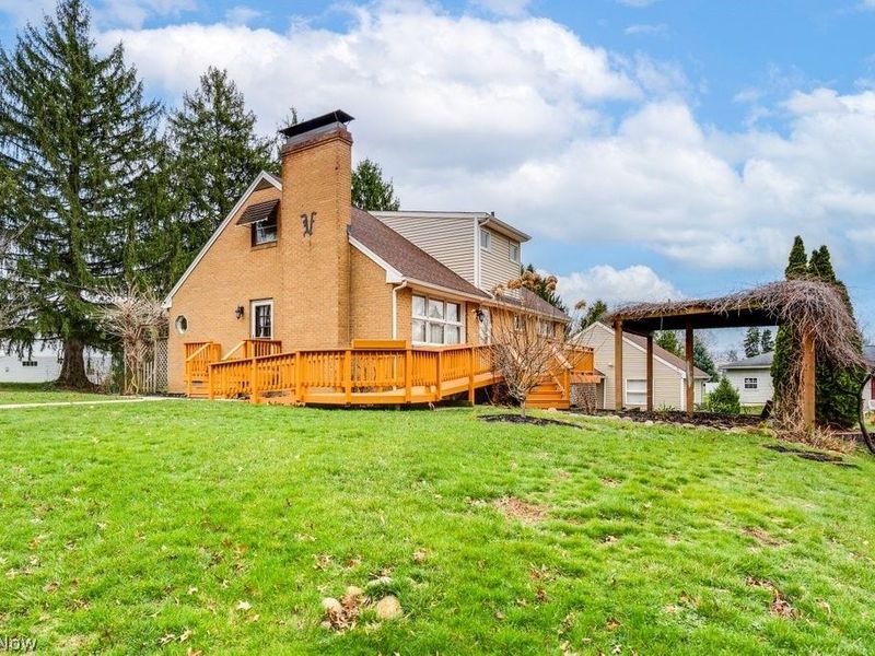 5918 Mapledell Street , Canton, OH 44718 Photo 3