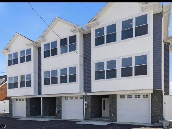 60 Dewitt St, Garfield, NJ 07026