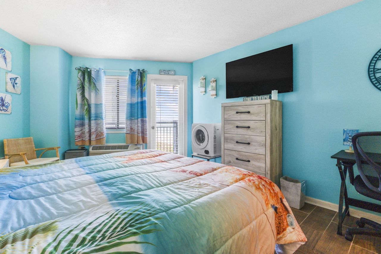 2001 S Ocean Blvd.  Photo 19