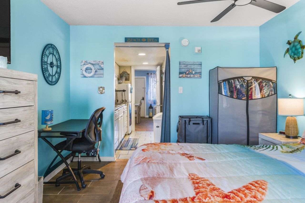 2001 S Ocean Blvd.  Photo 20