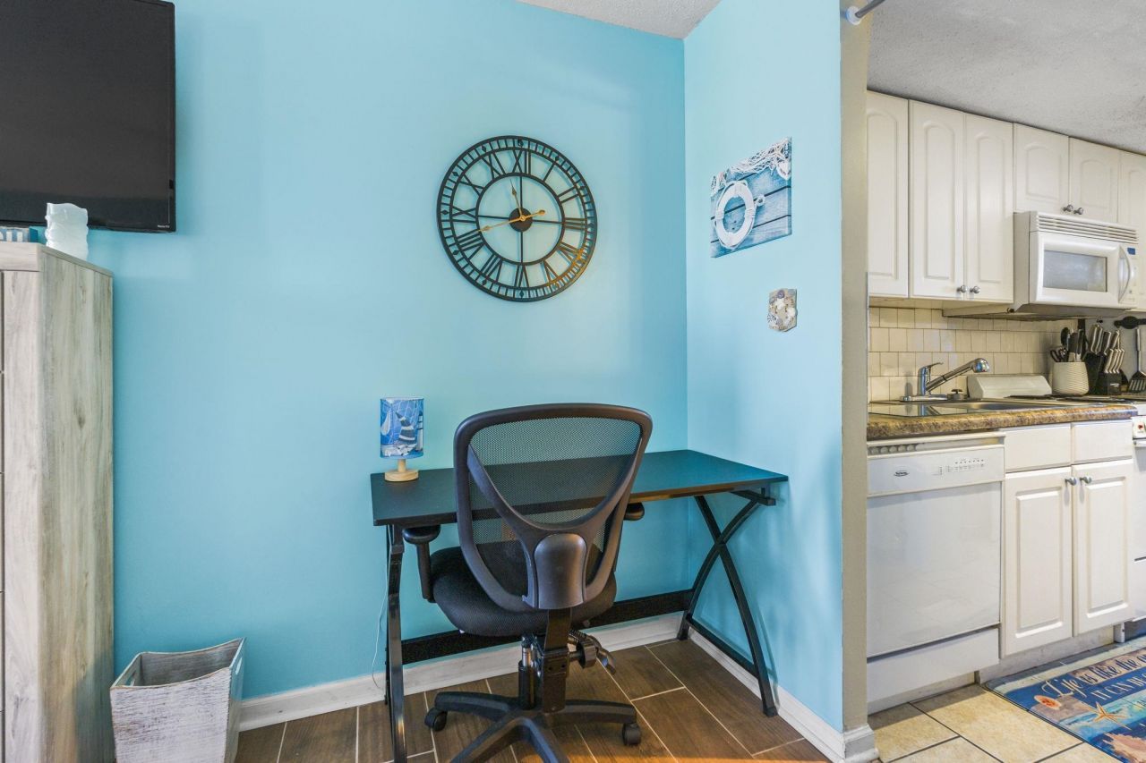 2001 S Ocean Blvd.  Photo 22