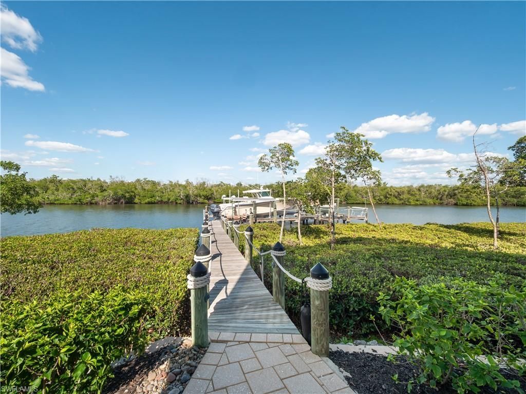 17049 Marina Cove Ln, Fort Myers, FL 33908 Photo