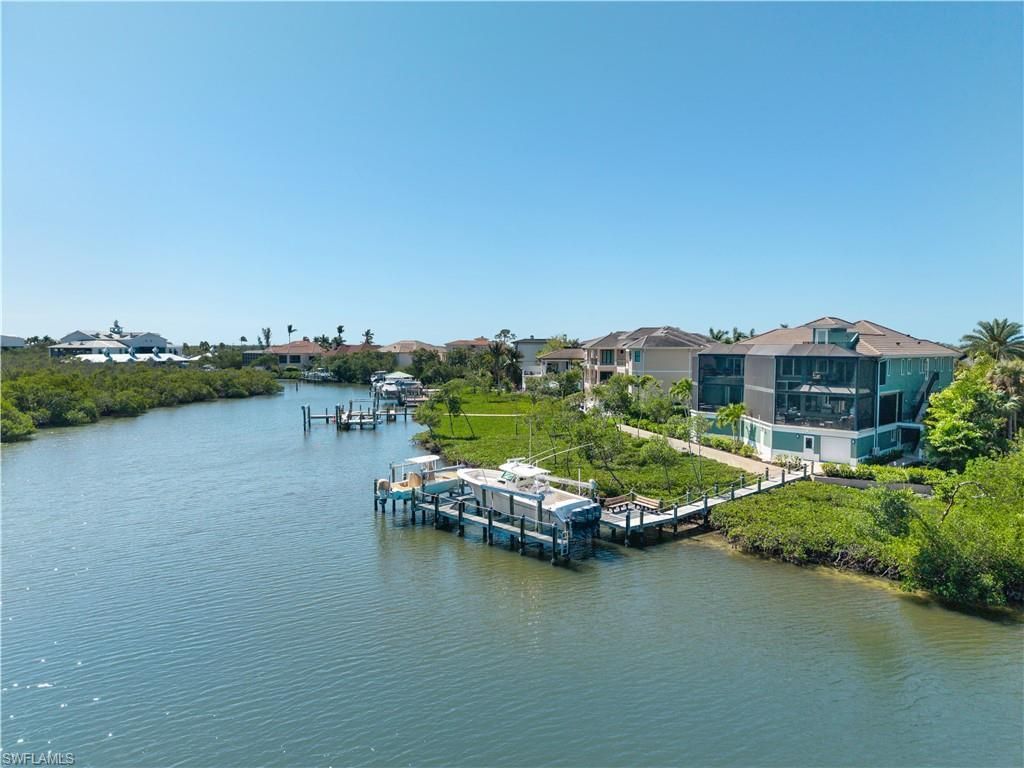 17049 Marina Cove Ln, Fort Myers, FL 33908 Photo