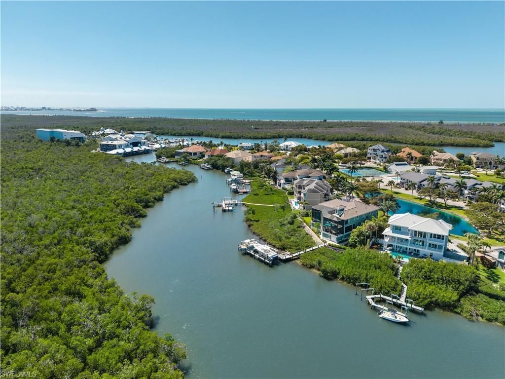 17049 Marina Cove Ln, Fort Myers, FL 33908 Photo