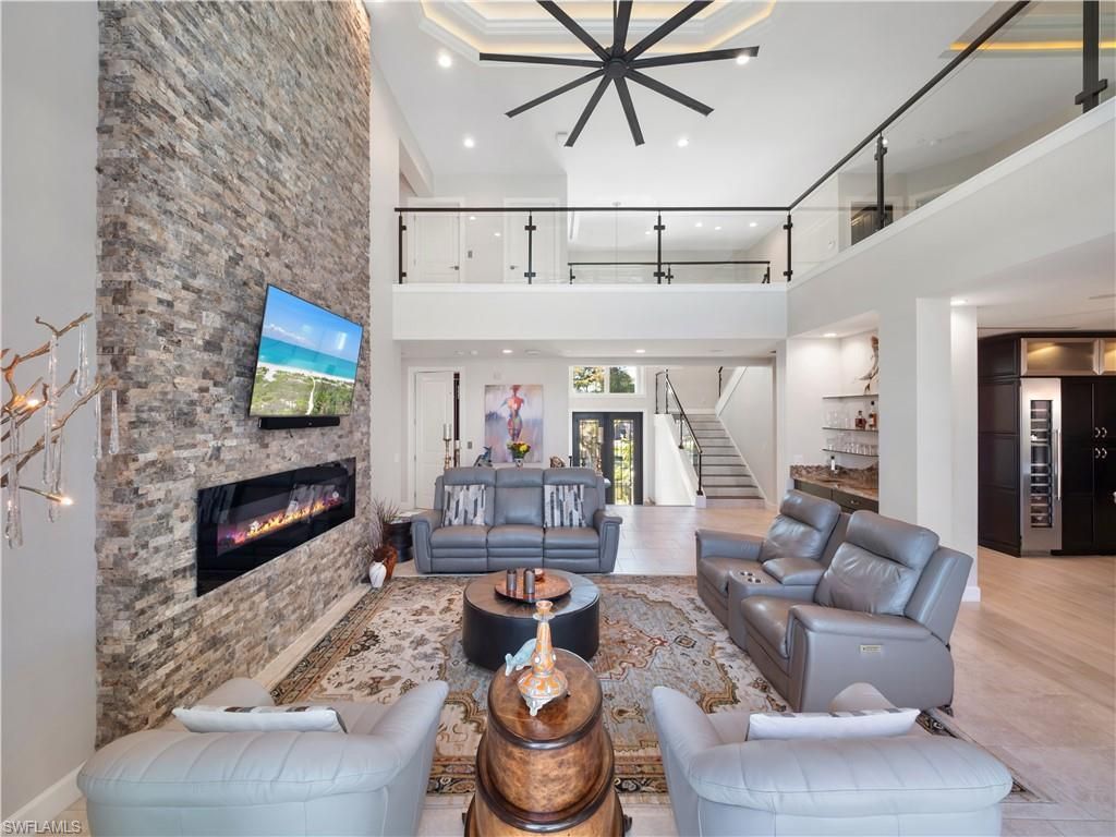 17049 Marina Cove Ln, Fort Myers, FL 33908 Photo