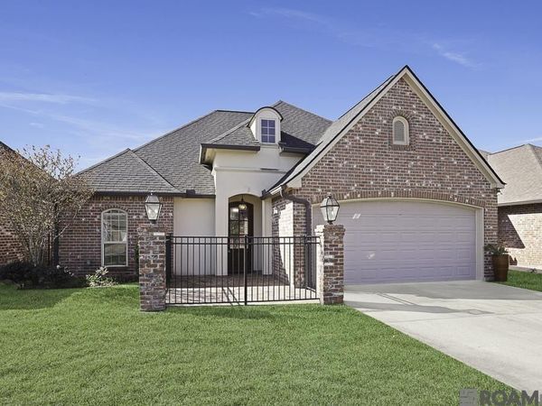 38562 Cardinal Ct, Prairieville, LA 70769