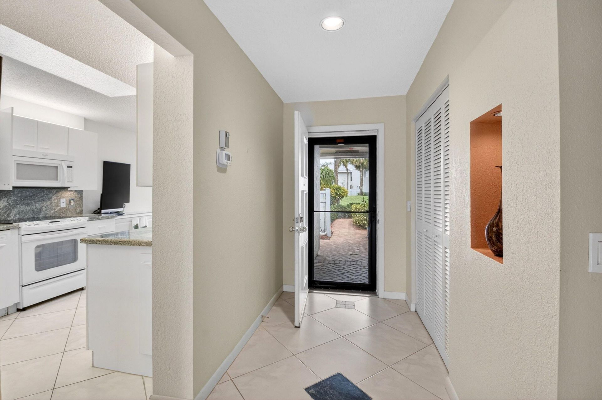 30 Eastgate Drive, Unit C, Boynton Beach, FL 33436 Photo