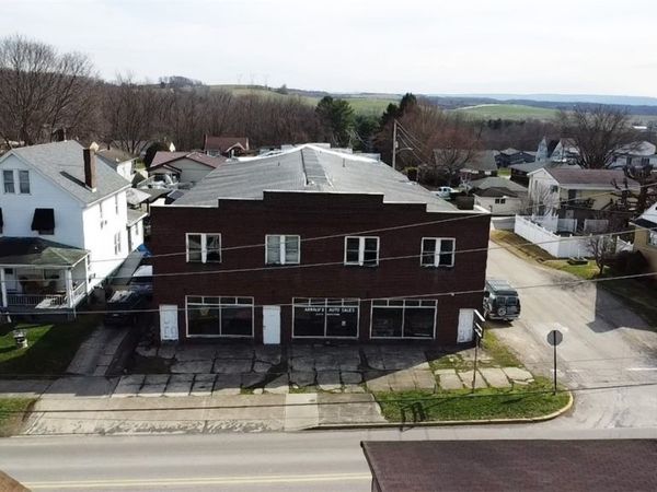 402 Main St, Masontown, PA 15417
