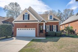 202 Lake Hilton Drive photo 4