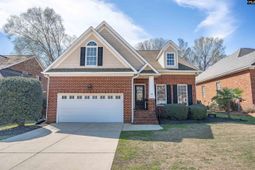 202 Lake Hilton Drive photo 4