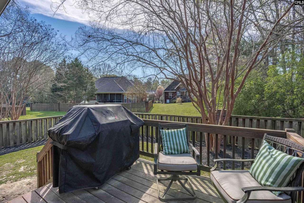 202 Lake Hilton Drive Photo 34