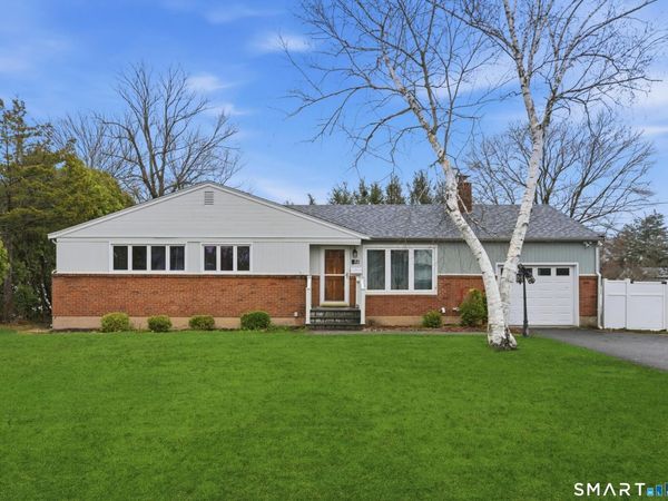 21 Raymond, Cromwell, CT 06416