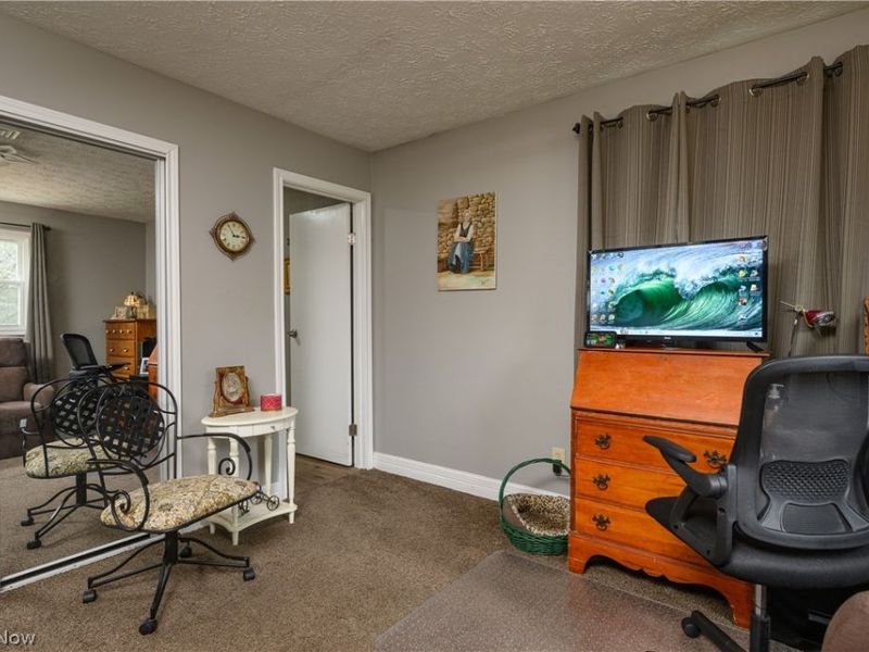 390 Ross Drive , Waynesburg, OH 44688 Photo 14