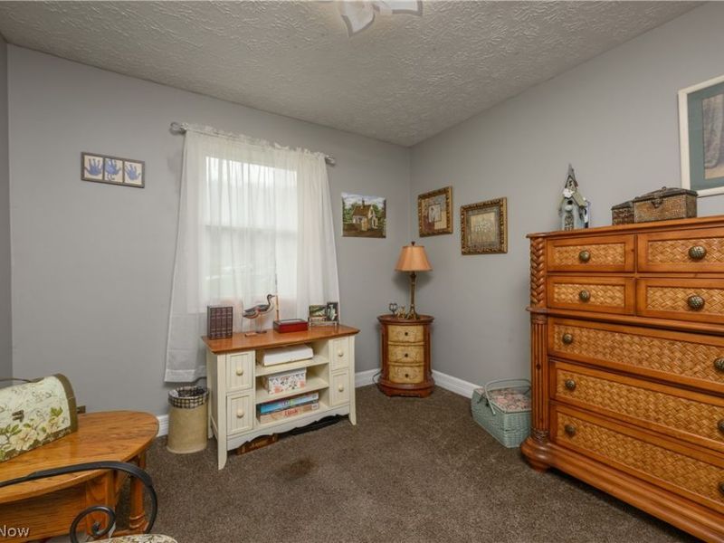 390 Ross Drive , Waynesburg, OH 44688 Photo 17