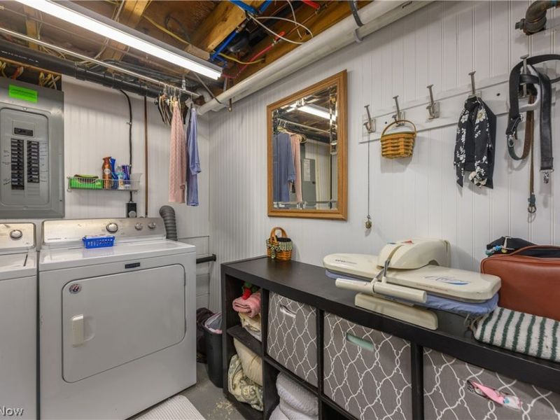 390 Ross Drive , Waynesburg, OH 44688 Photo 27