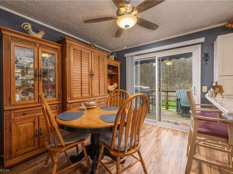 390 Ross Drive , Waynesburg, OH 44688 Photo 7