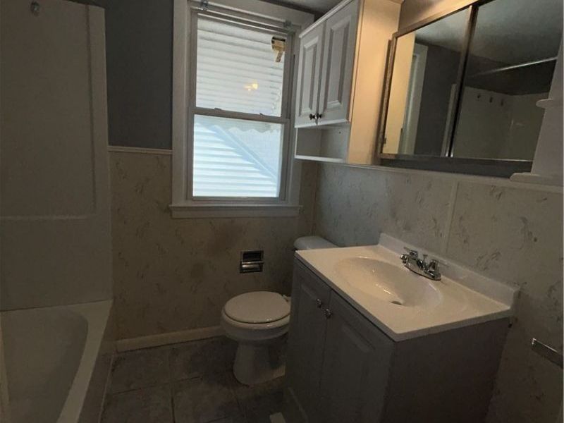 10925 McCracken Road , Garfield Heights, OH 44125 Photo 7