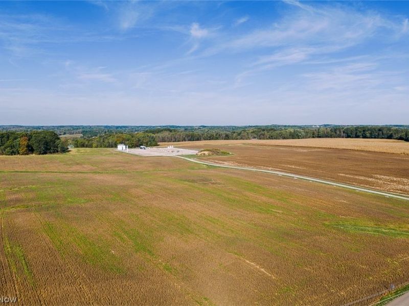 15 Glecoe Road SW, Dellroy, OH 44620 Photo 12