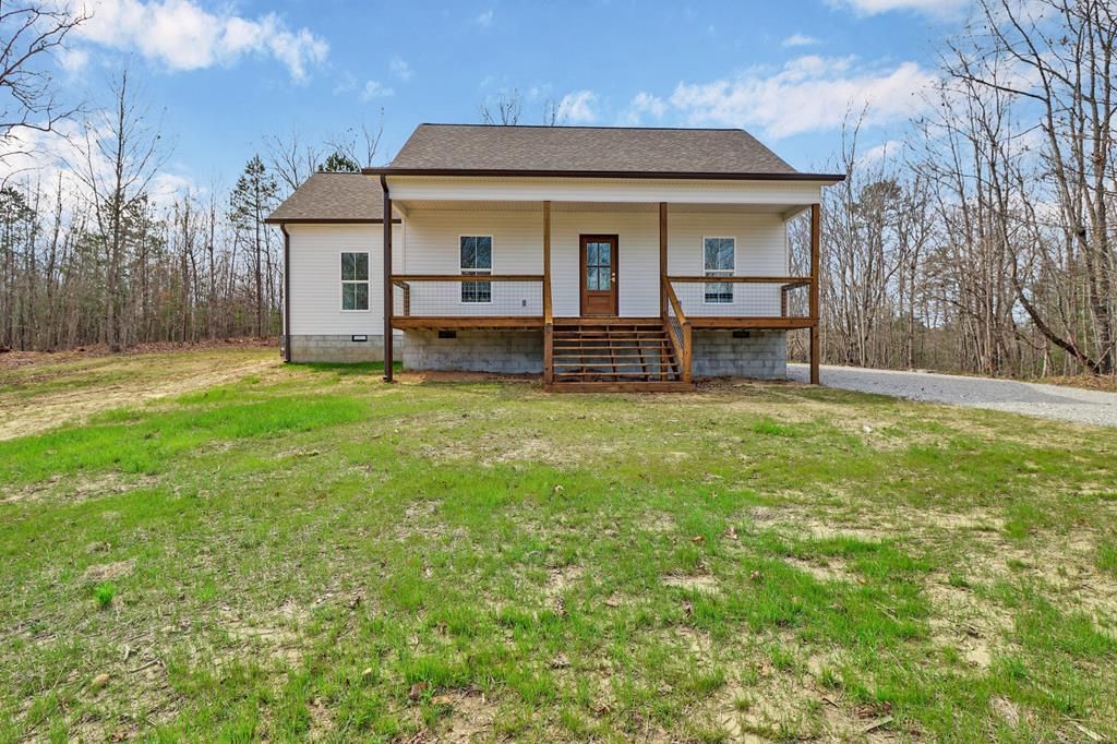 817 Dulog Trail, Jamestown, TN 38556 Main Photo