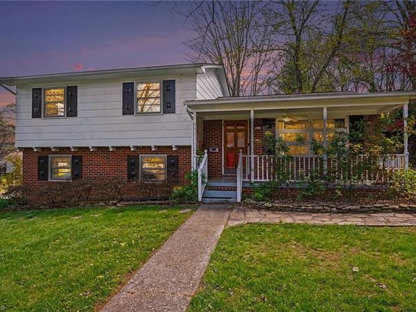 3410 Fern Place , Greensboro, NC 27408