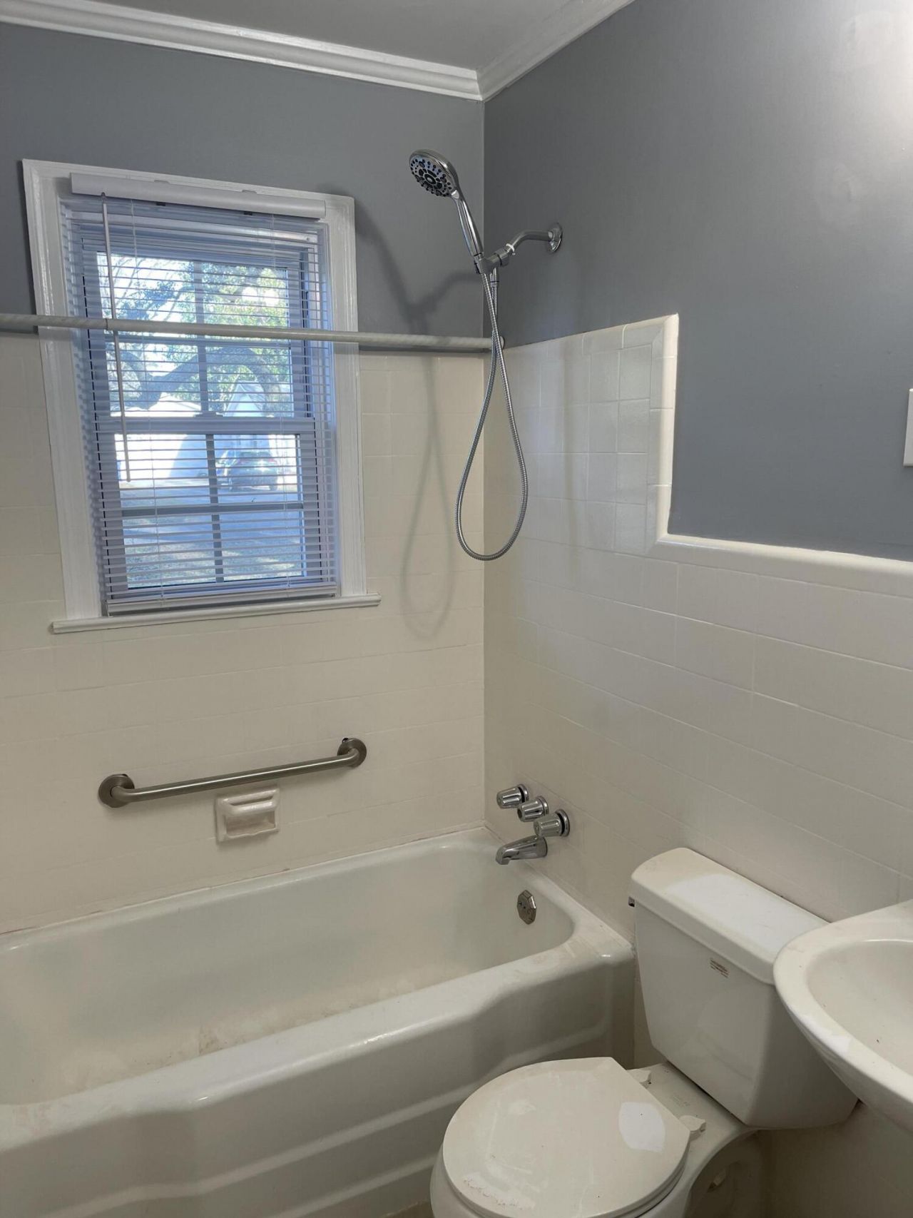 315 Cassina Road Photo 10