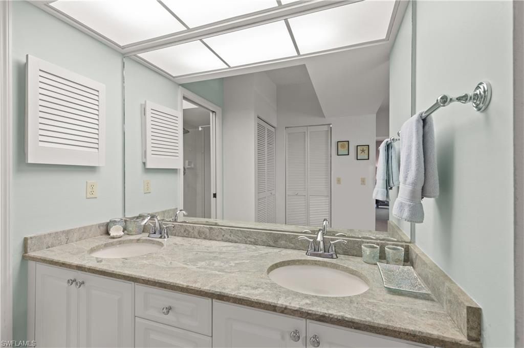 595 Serendipity Dr, Unit 595, Naples, FL 34108 Photo