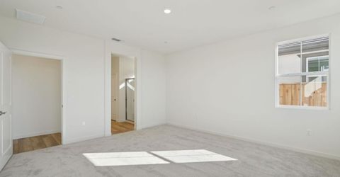 10324 W Hema Way, Elk Grove, CA 95757 Photo