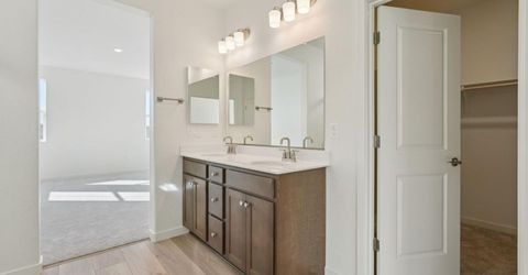 10324 W Hema Way, Elk Grove, CA 95757 Photo