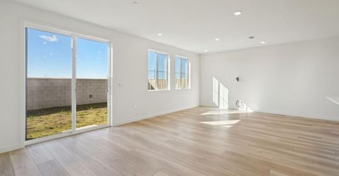 10324 W Hema Way, Elk Grove, CA 95757 Photo