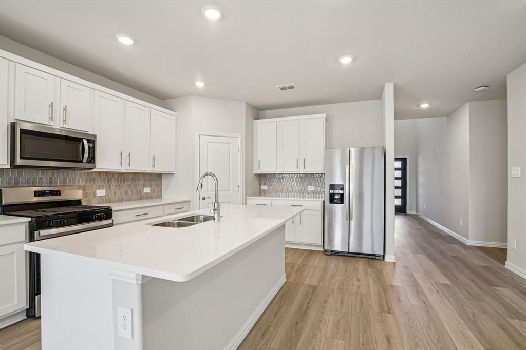 6205 Timberhurst Drive, Princeton, TX 75071 Main Photo